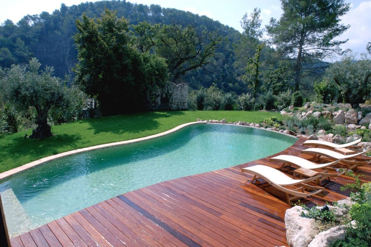 Quel spécialiste pour la construction de votre piscine ?